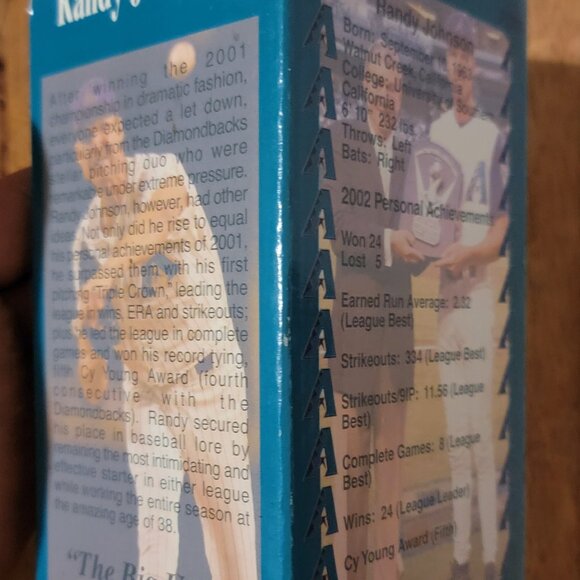 Randy Johnson Collectible Figurine – 2002 Cy Young Award, #1 in Series of 4 - Picture 2 of 5